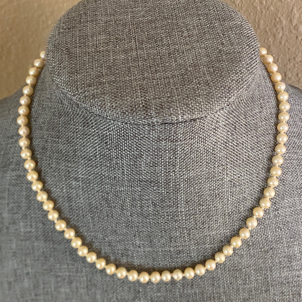 ✨ Vintage Faux Pearl Necklace | Hand-Knotted | G. Silver Clasp | Gold-tone